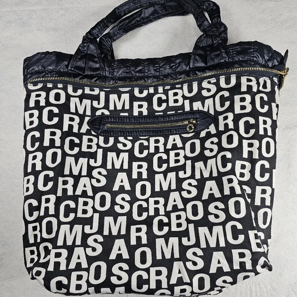 Marc Jacobs Black Nylon Quilted Nylon Reversible Tote Bag - Picture 2 of 6